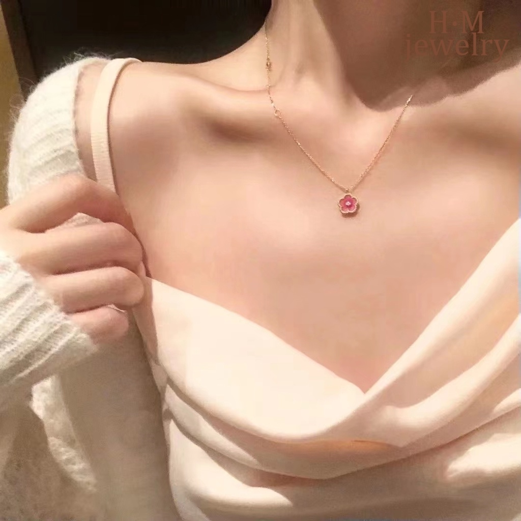 Kalung Rantai Clavicle Liontin Bunga Peach Blossom Hias Berlian Gaya Mewah Untuk Wanita 2022