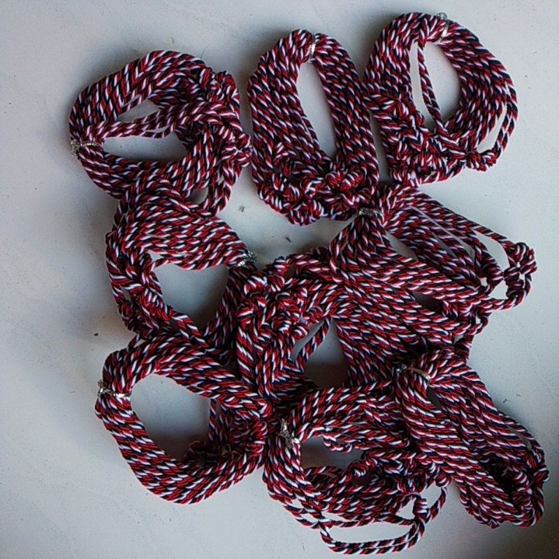 Gelang benang tridatu polos doble