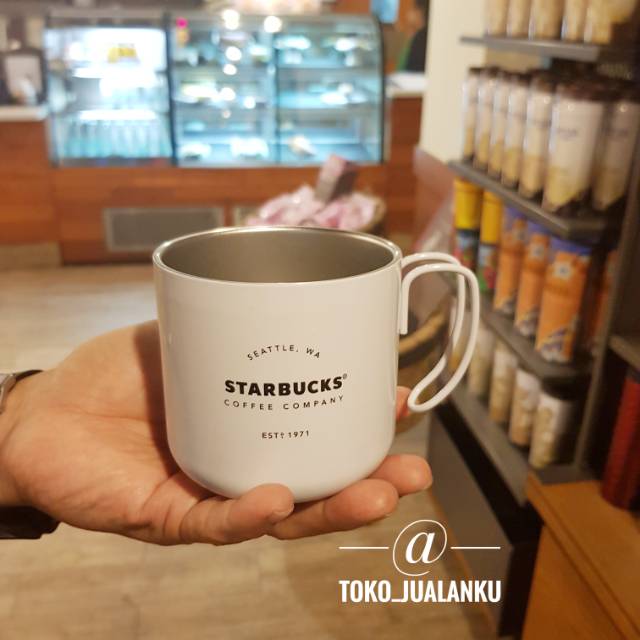 Mug starbucks.