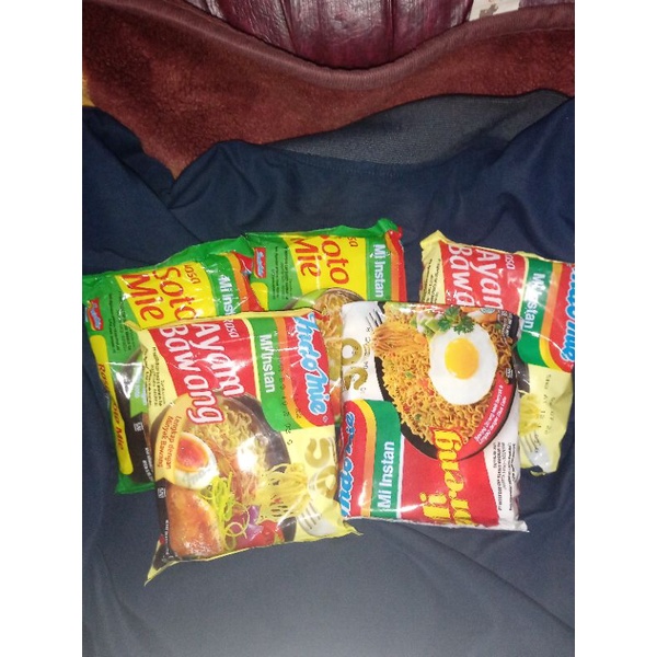 

indomie goreng mix kuah isi 5pcs