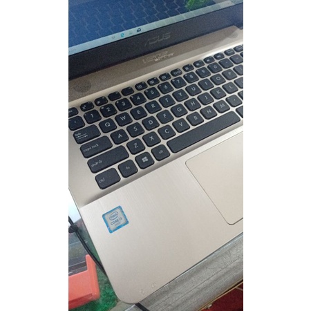 laptop Asus x441 UV core i3 gen 6