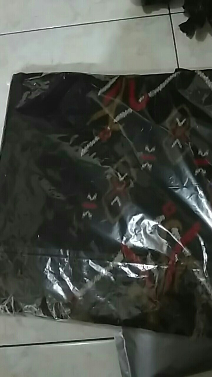 Hem Batik Pria Pendek Lawasan Sogan/pari Sulur/parang Black/merak Papua Ori By Batiek Solo