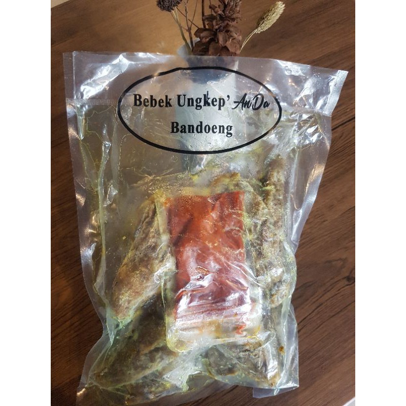 

Bebek Ungkeup Frozen "AnDa Bandoeng" 800gr isi 4 potong