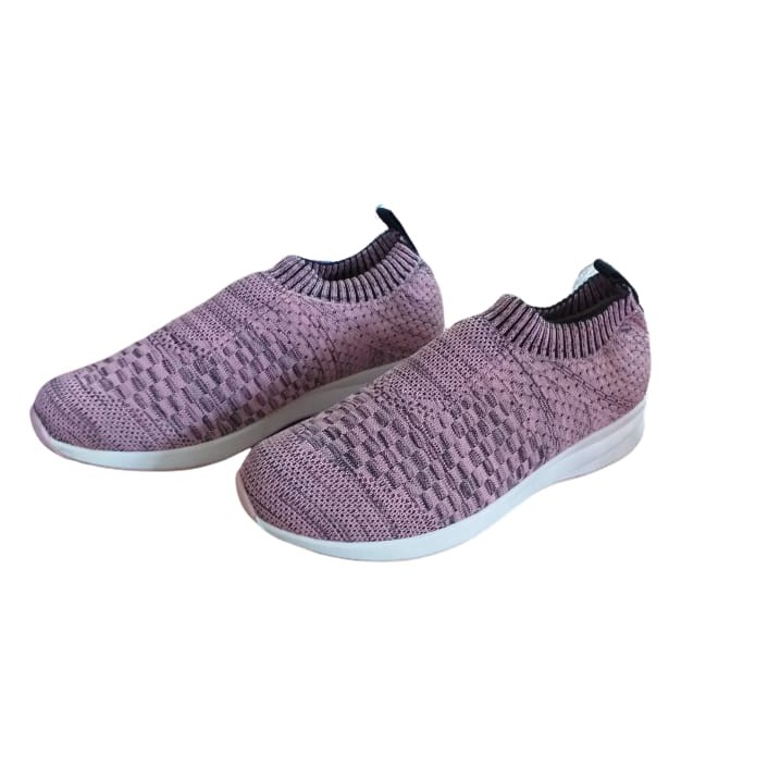 SEPATU ZONIA BANDUNG