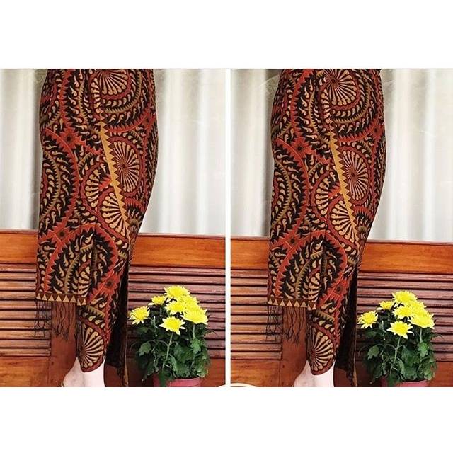 Sutra paris selendang