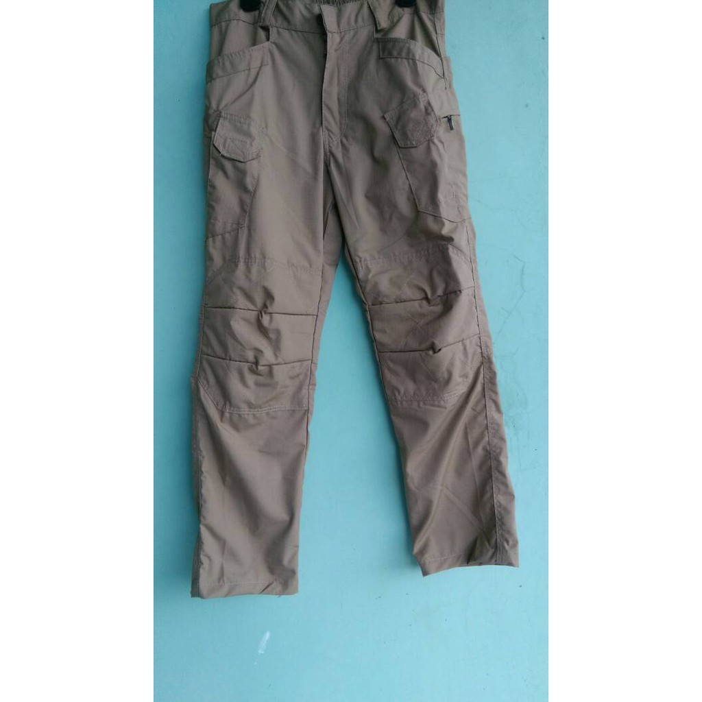 celana helicon lokal warna khaki merk blackhawk