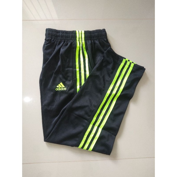 CELANA TRAINING PRIA OLAHRAGA-Hitam list stabilo