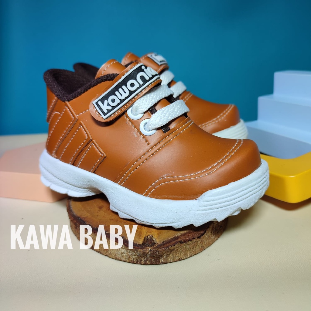 Sepatu anak semi boot 1 2 3 tahun prewalker tan gelap kahaji