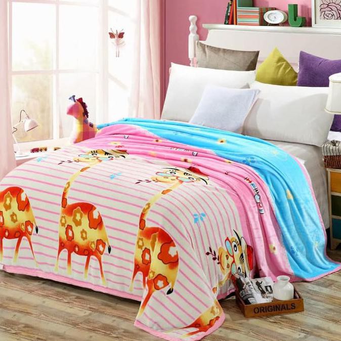 Selimut Bulu Tebal Karakter