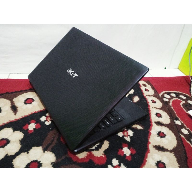 Laptop ACER Normal Siap Lembur Ram 6 dan 4 gb Windows 10