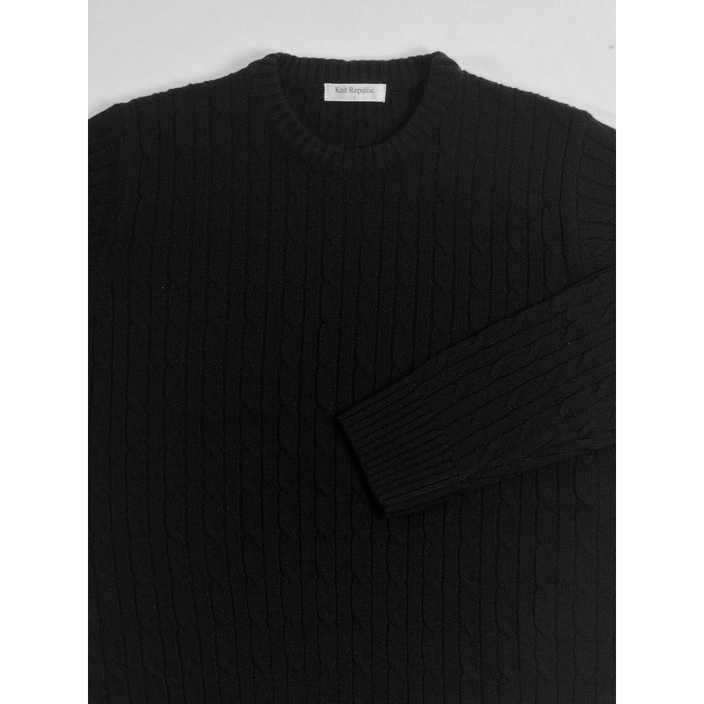 Elan Roundneck Cable Pullover