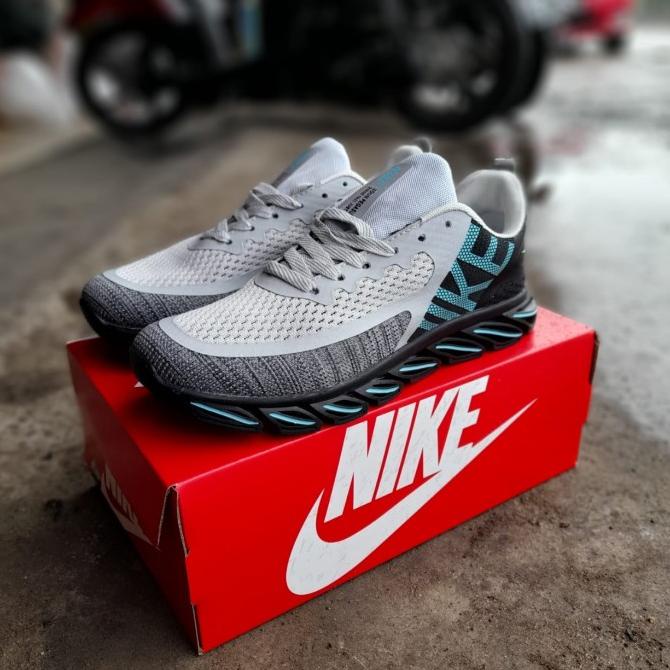 Sepatu nike Springblade Putih Hitam Sneakers Running Original 39-44 Terbaik
