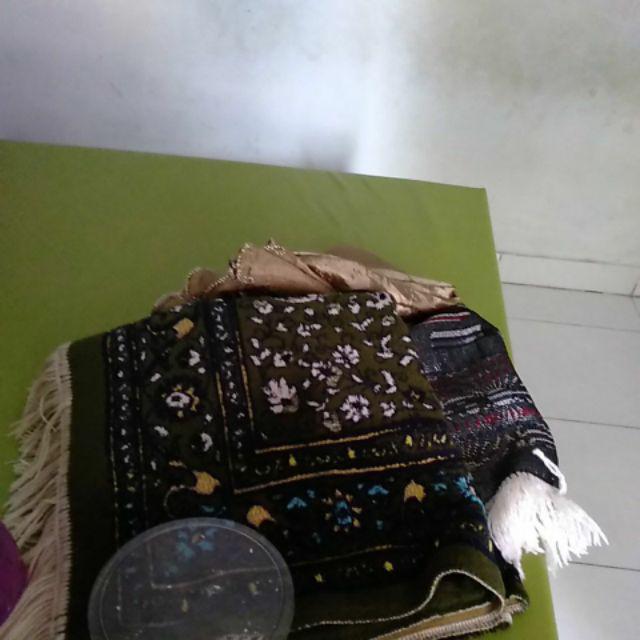 Kemeja Pria Esmale / Kemeja Pria Murah / Kemeja Thr / Kemeja Murah Motif Batik Dan Abstrak
