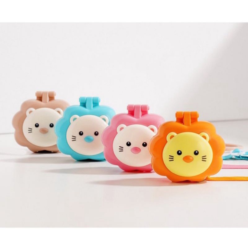 Simba DustProof Pacifier With Holder - Gantungan Empeng