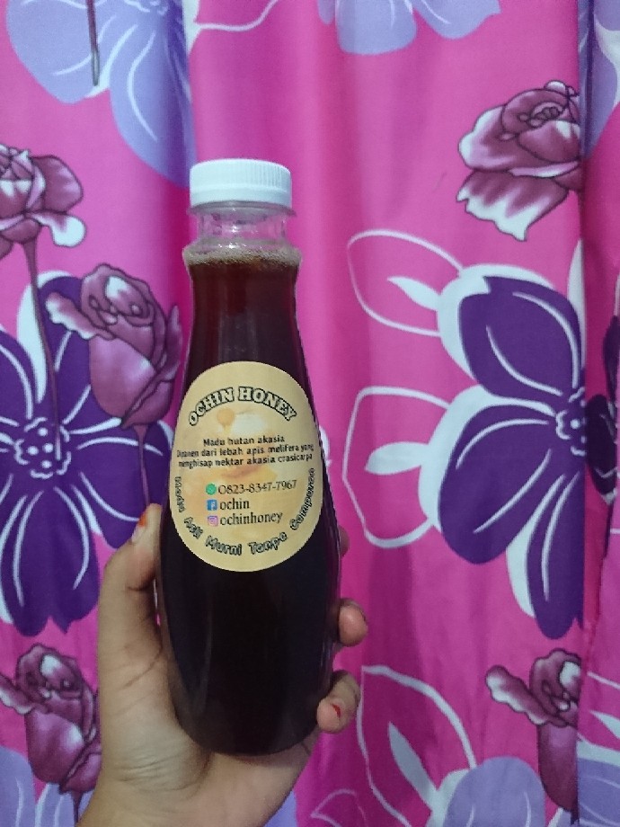 Botol Plastik Bowling 350 Ml Tebal 26 Gram + Tutup Putih / Hitam Botol Cantik Unik Minuman Jus