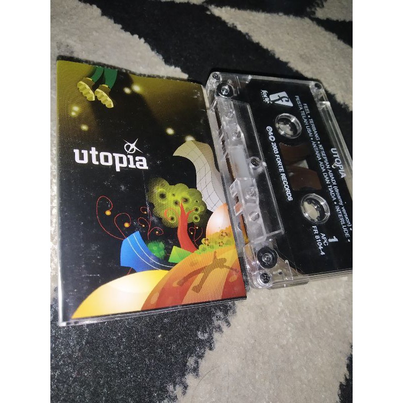 kaset pita utopia