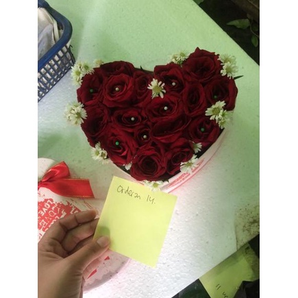 

BUNGA KOTAK BENTUK LOVE / COCOK UNTUK KADO & HADIAH SD456SD5
