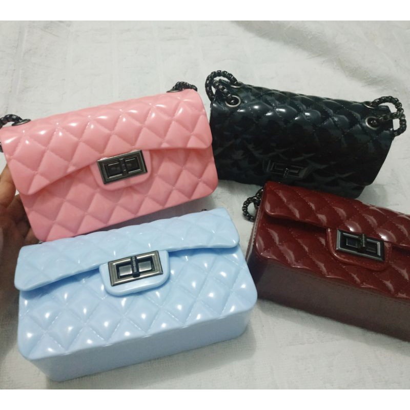 tas fashion kecil bahan jelly  tali rantai hitam tebal/tascantik /tas murah/tas import/tas selempang