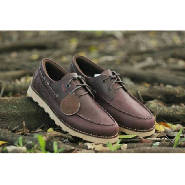 Premium Leather Low Boots Bradley's Zapato.inc Brown