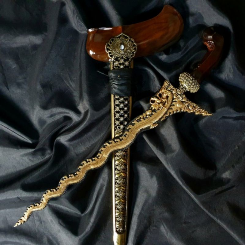 Keris Nogo Liong Kinatah Sepuh Emas