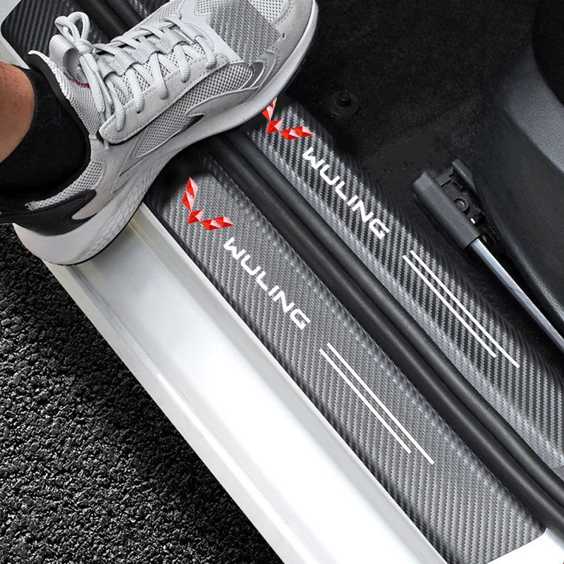 1 / 4pcs Stiker Pelindung pedal Kaki Mobil Bahan carbon fiber Untuk Wuling confero cortez almaz