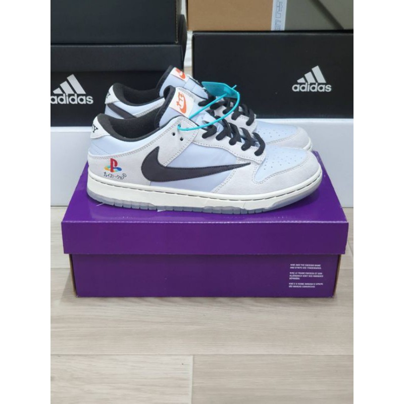 Nike dunk low travis scott x plystation