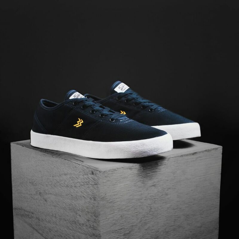Geoff Max Official - Ethan Navy White | Sepatu Pria | Sepatu Wanita