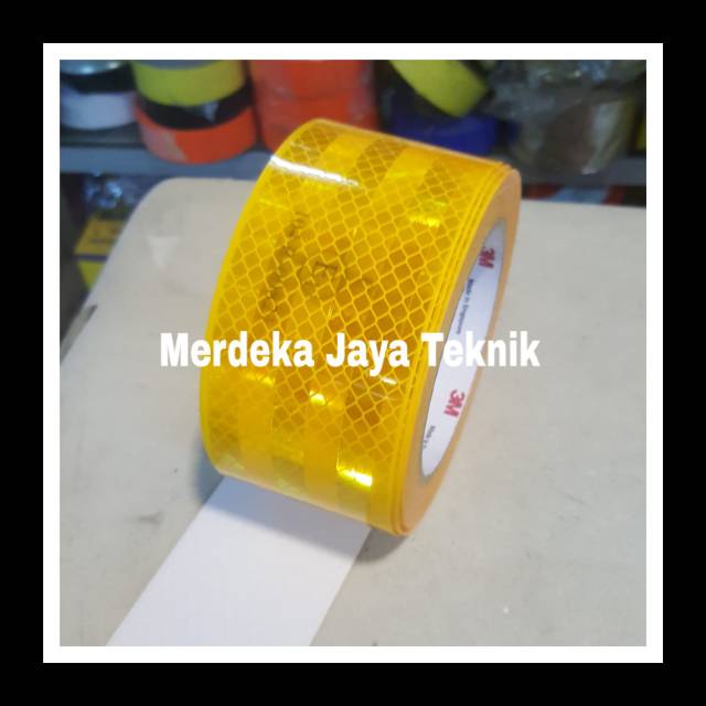 

3M Stiker Safety Reflektor STANDAR DISHUB ORI 100% Ukuran 53mmx10.M Warna Yellow