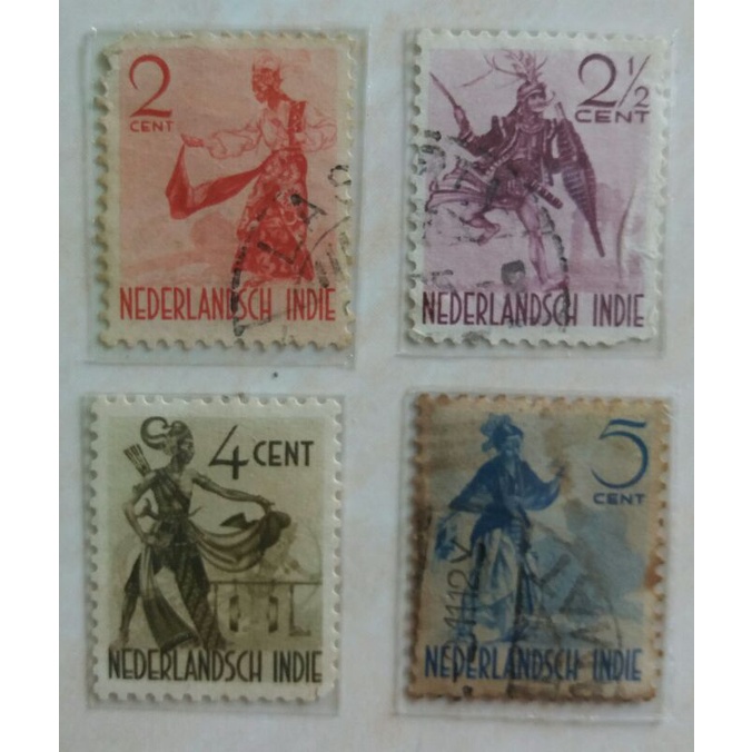 

Perangko Ned Indi Tarian Daerah Seri 1 Tahun 1941 - 1945 Set 4pcs Used