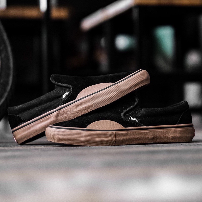 VANS SLIP-ON PRO BLACK/SUEDE GUM SOLE ORIGINAL 100%