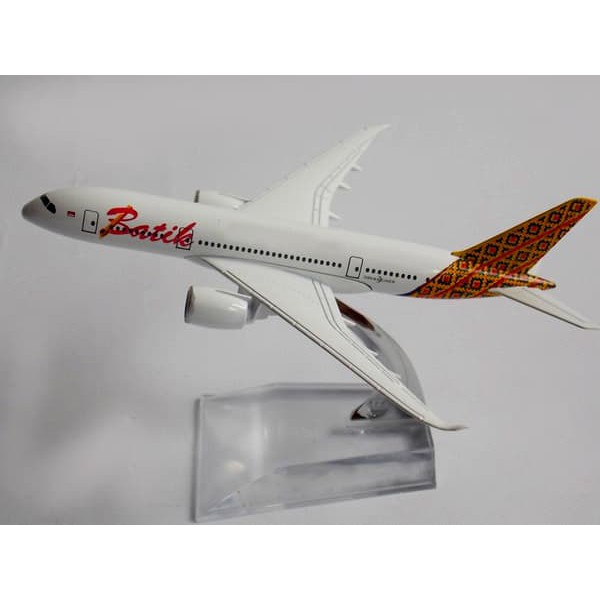 Miniatur Diecast Pesawat Terbang BATIK AIR Besi