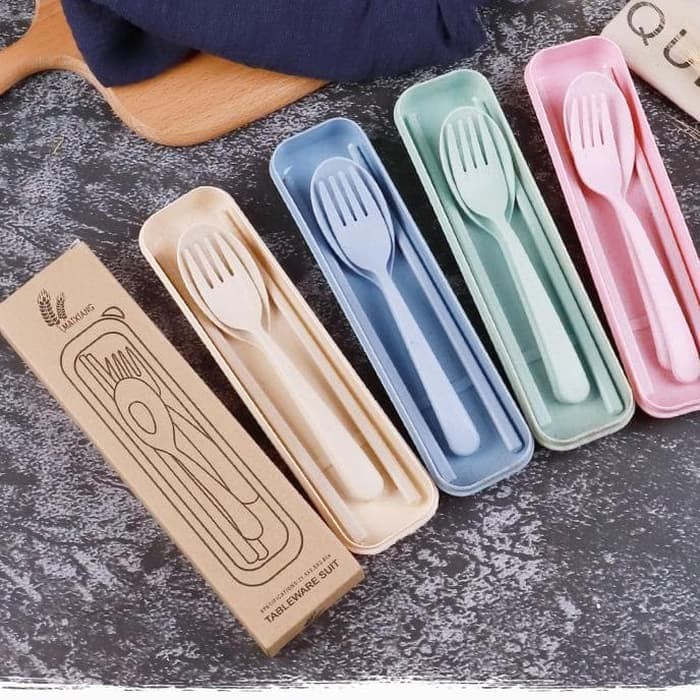 Set Alat Makan Wheat Straw Sendok Garpu Sumpit