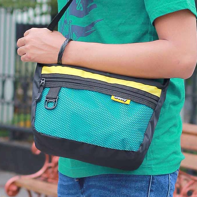 Justrue Tas Selempang Pria Slingbag Casual Murah 201