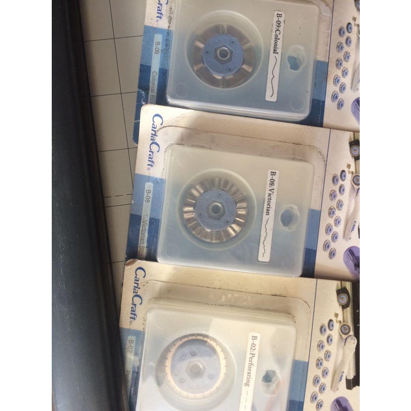 

Blade for Carl rotary trimmer victorian, perforating, colonial