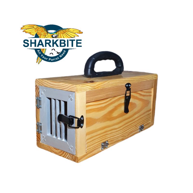 Box Kayu Free Fly Travel Box Burung FF Ukuran Medium Pintu Samping