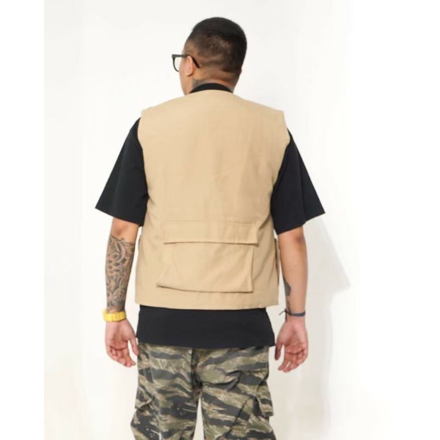 Rompi vest cargo lapangan distro multifungsi saku tastical hijau army original Bandung