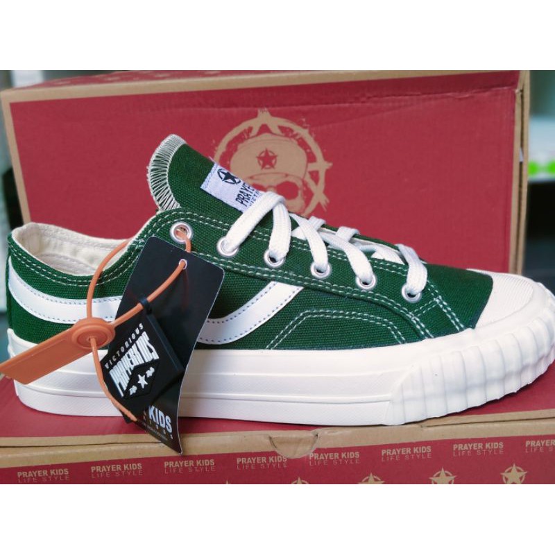sepatu Prayer kids