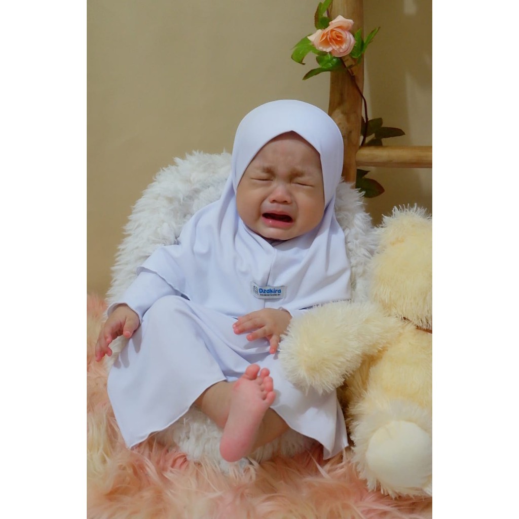  baju  akikah bayi  perempuan KIA Daily  Putih original by 