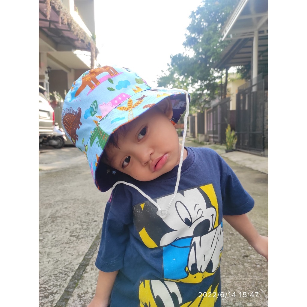 BUCKET ANAK KARAKTER BISA BOLAK BALIK PAKAI TALI / 1 TOPI BISA 2 GAMBAR KARAKTER / TOPI ANAK