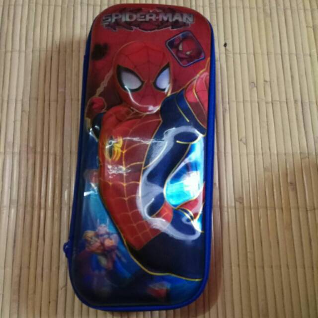 

Tempat pensil anak spiderman 7 D