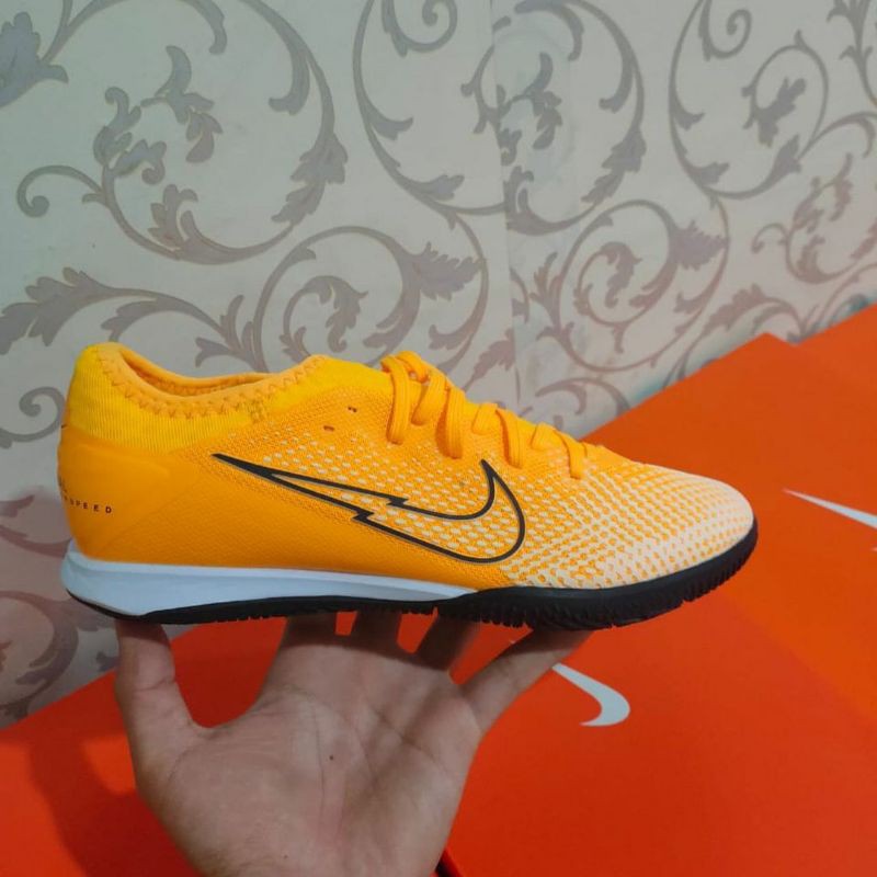 Sepatu Futsal Nike Mercurial VaporX 13 Pro Swoosh Laser Orange