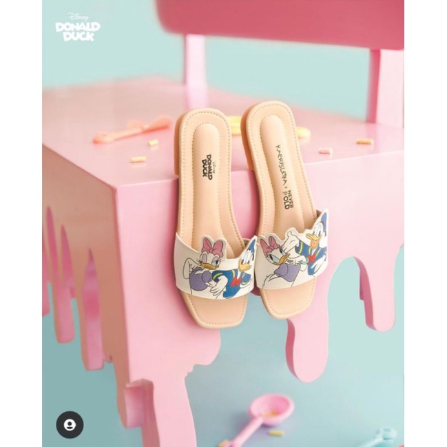 Kaerysleika - One Strap Sandal DonaldDaisy