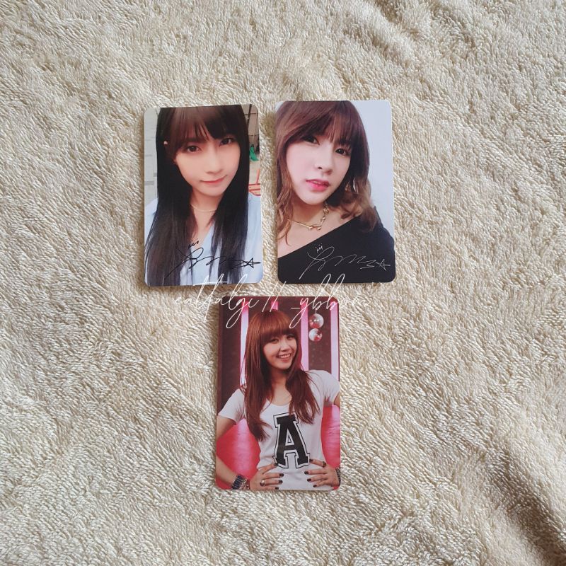 Apink Une Annee Eunji Photocard & Pink Revolution Hayoung Type A & B Photocard