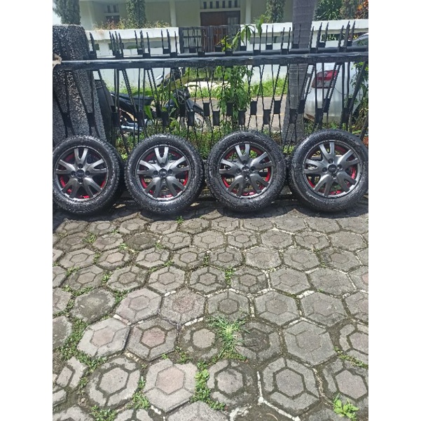 4 Velg R14 PCD100+Ban 175/65 Brio calya sigra agya ayla karimun sirion datsun vios. jazz yaris etios picanto atoz visto