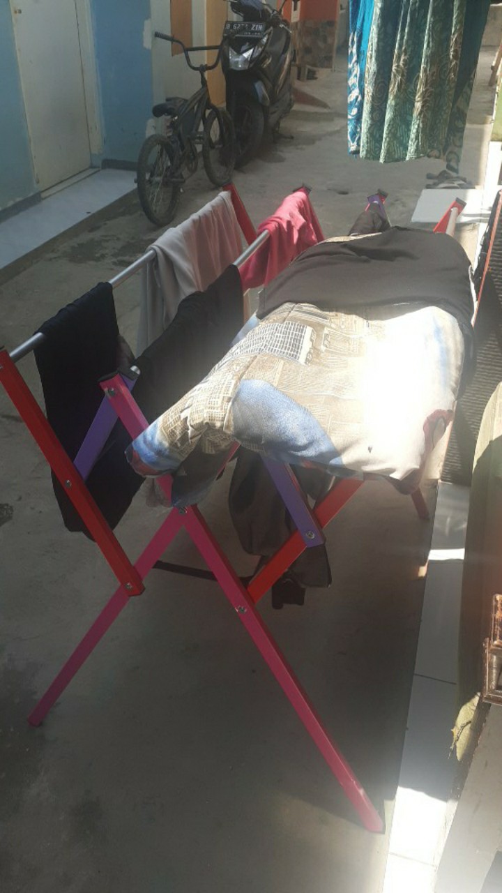 Jemuran Handuk Mini 100cm