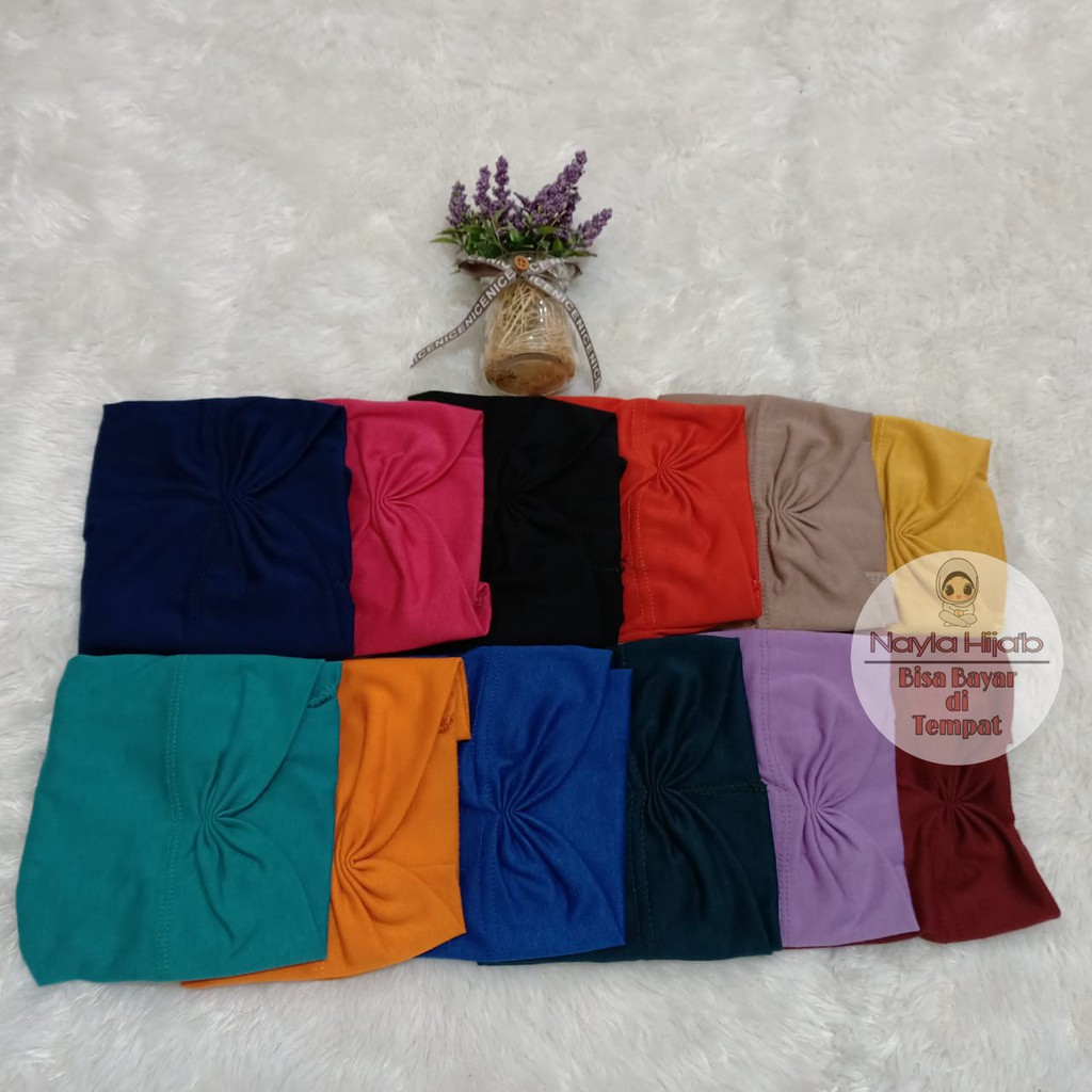 PROMO CIPUT HANA KAOS 3 PCS 17.400 NAYLA HIJAB