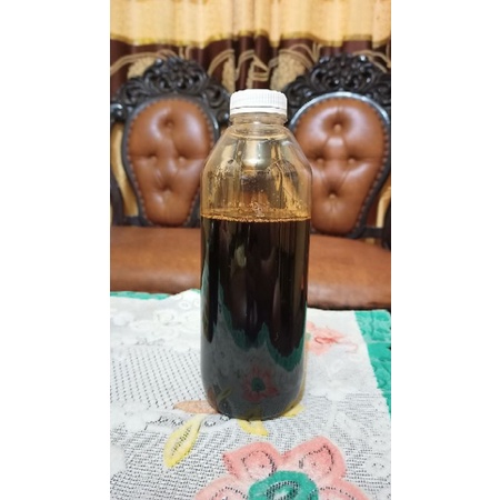 

Madu Hitam Asli Mandau 1 kg