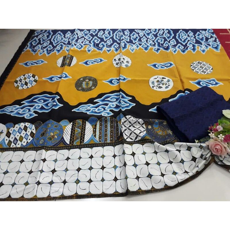 KAIN BATIK CIREBON TRUSMI BATIK FARIZA KATUN TULIS MEGA MENDUNG ORNAMEN BATIK PRIA WANITA MODERN