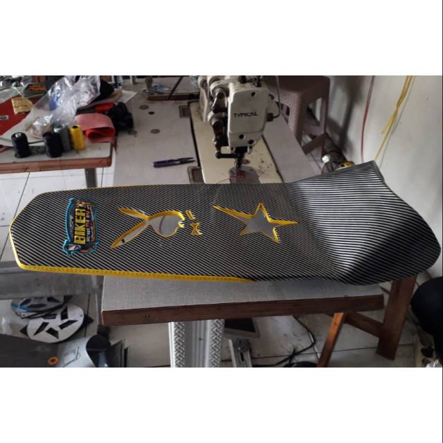 Jok slim vixion old variasi lubang