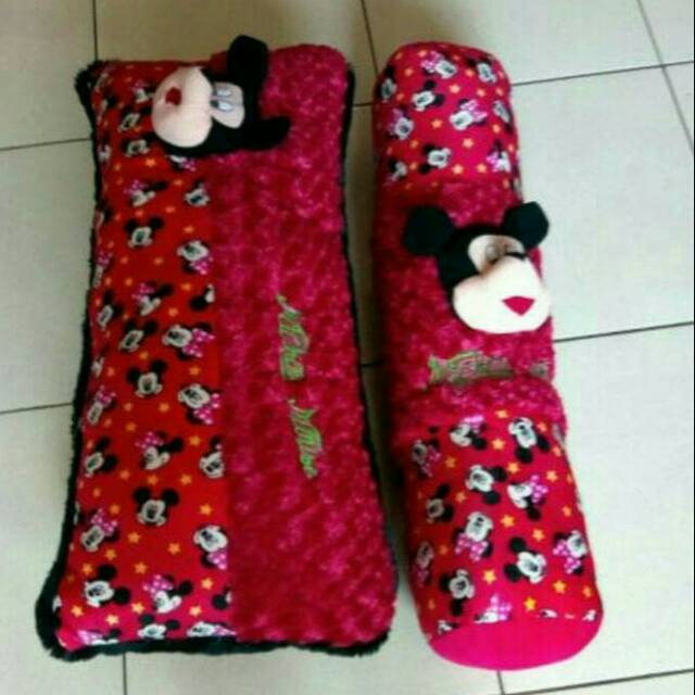 Boneka SATU Set Bantal DAN guling cinta karakter murah